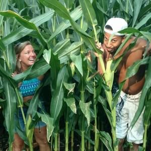 Meet your Posher, Sharon